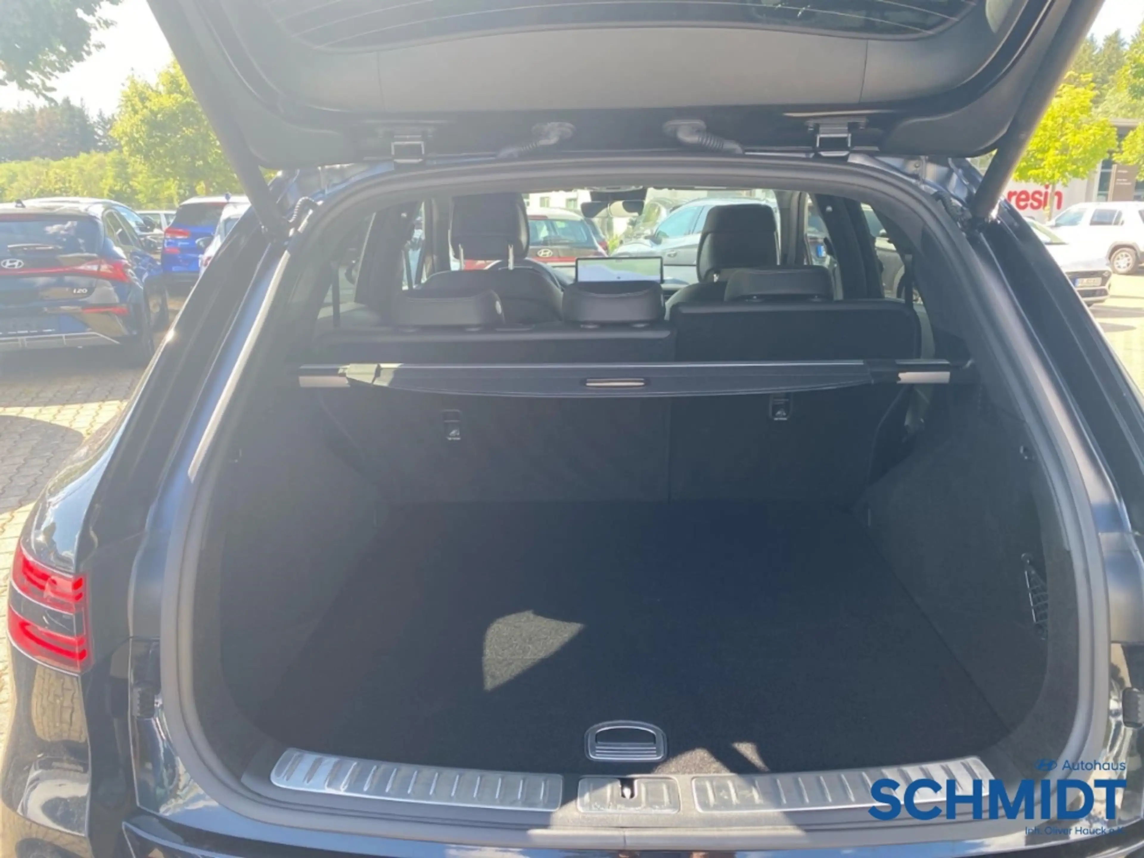 Genesis GV70 Sport 4WD 2.2 Diesel  El. Panodach Memory Sitze LE — photo 12