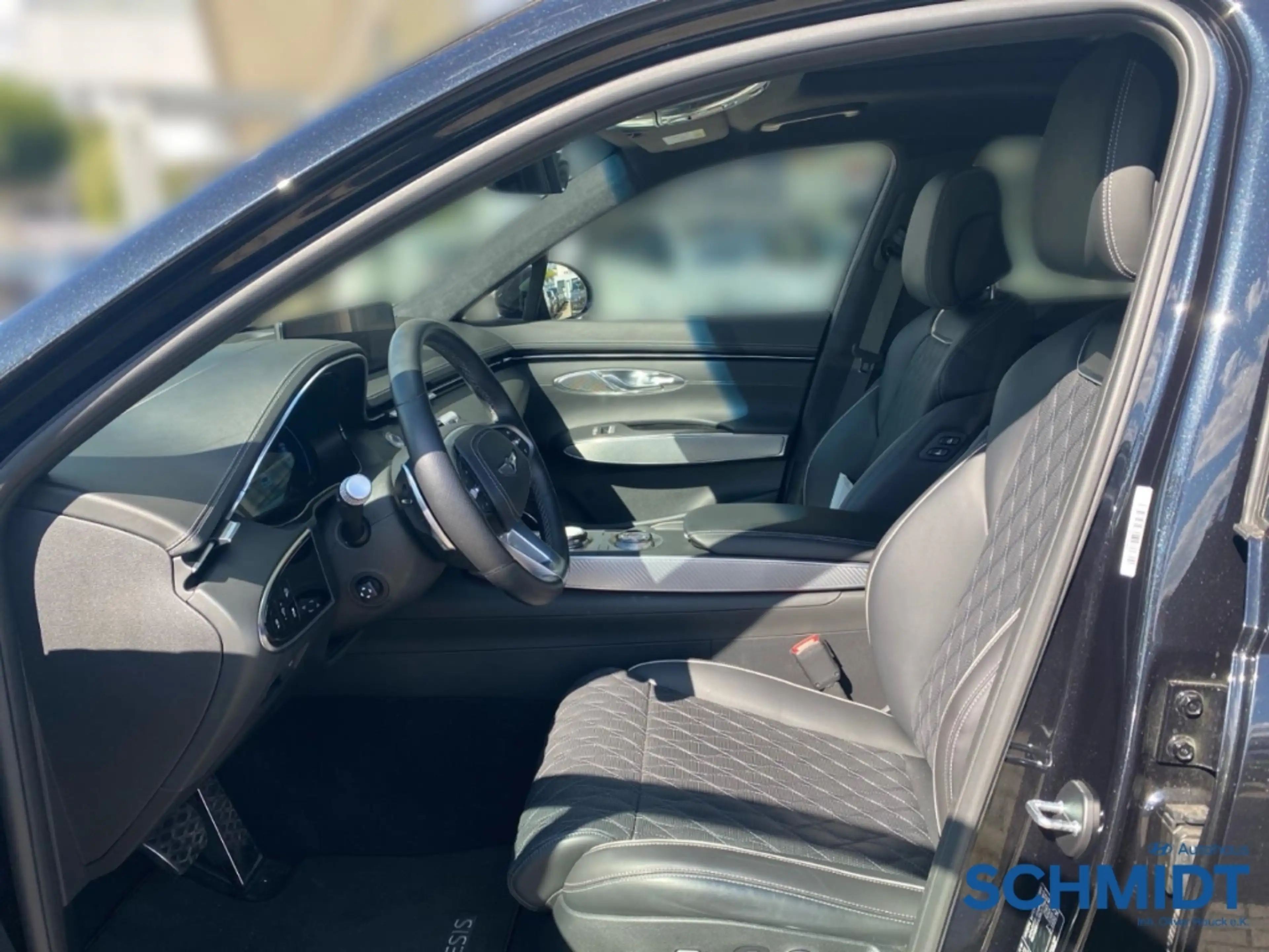 Genesis GV70 Sport 4WD 2.2 Diesel  El. Panodach Memory Sitze LE — photo 7