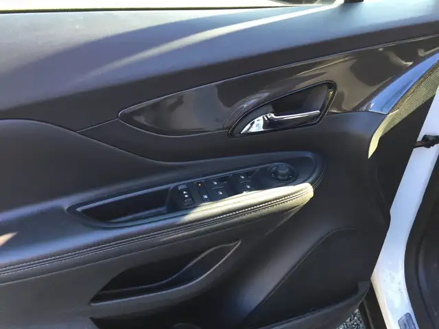 Opel Mokka X view 14