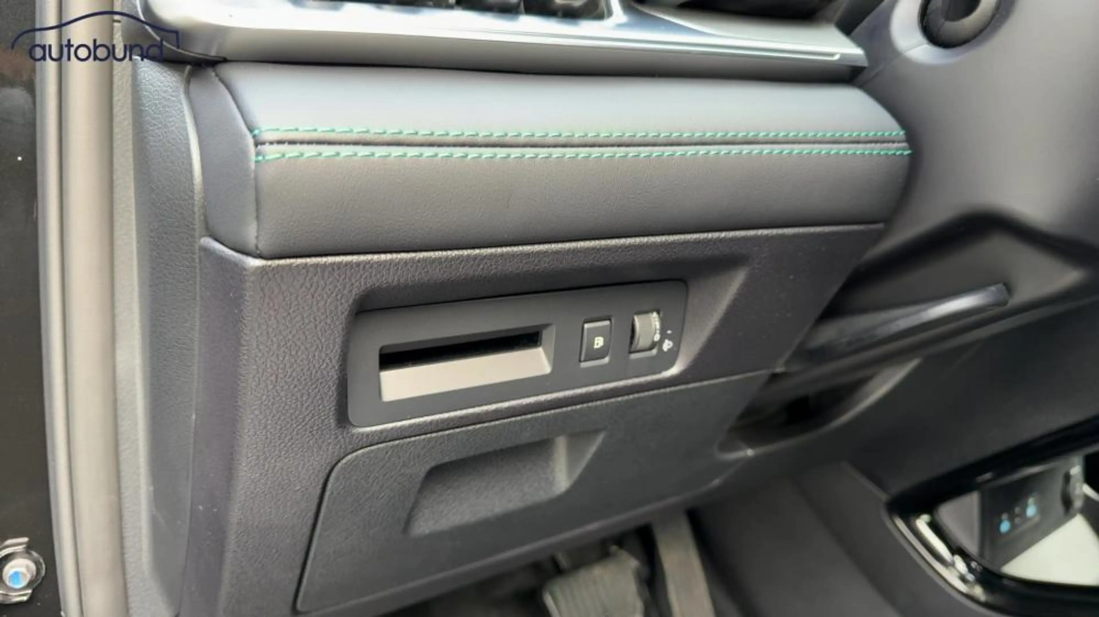 BYD Seal U DM-i Boost Alu HUD KA LED Link LRH NAV NBA PDC — photo 14