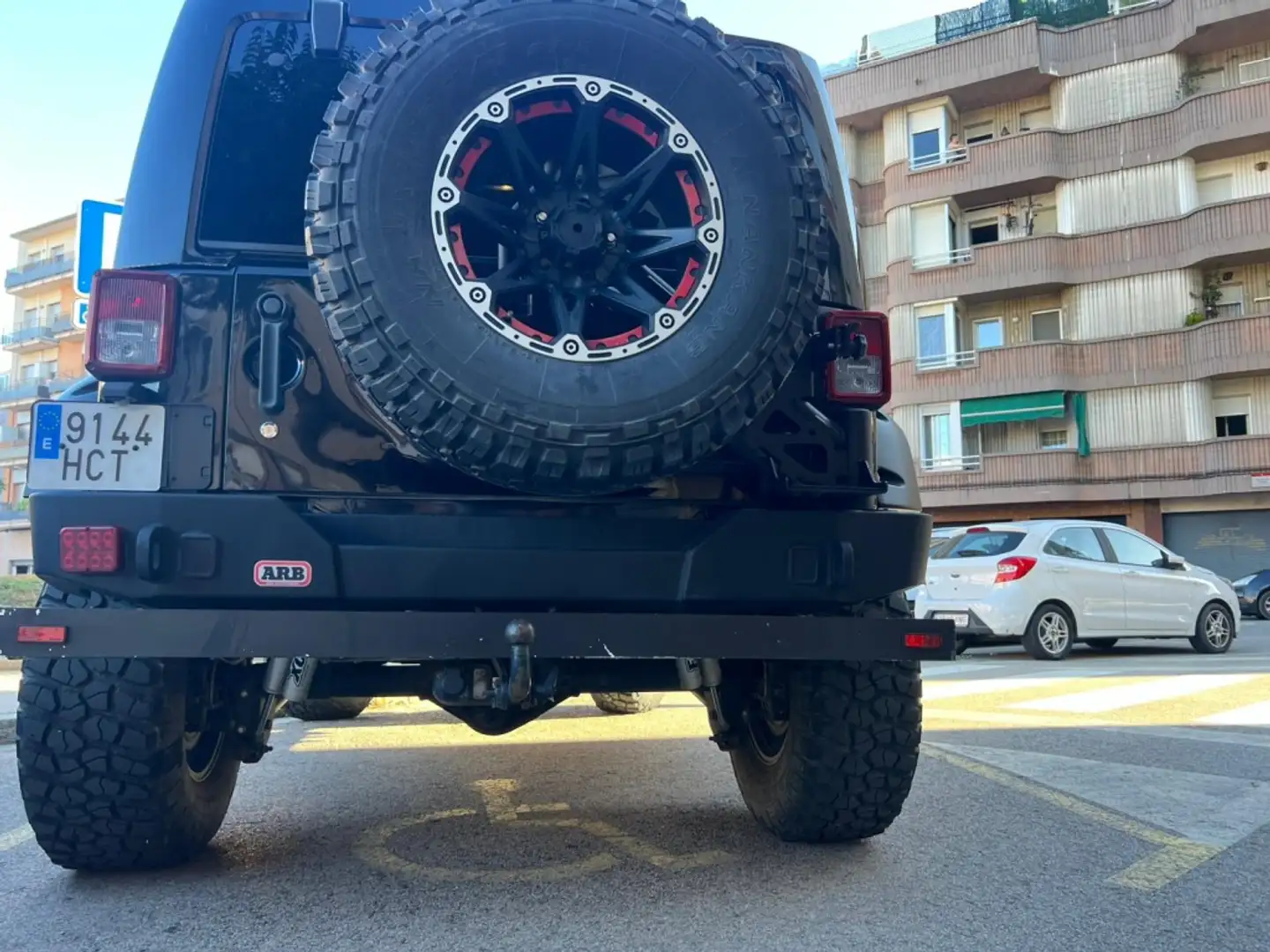 Jeep Wrangler Unlimited 2.8CRD Sahara Aut. Negro - 2