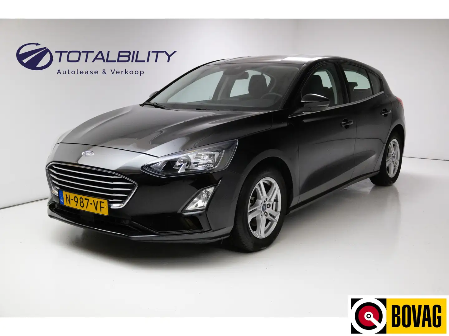 Ford Focus 1.0 EcoBoost Hybrid Business Camera , Navigatie , Zwart - 1