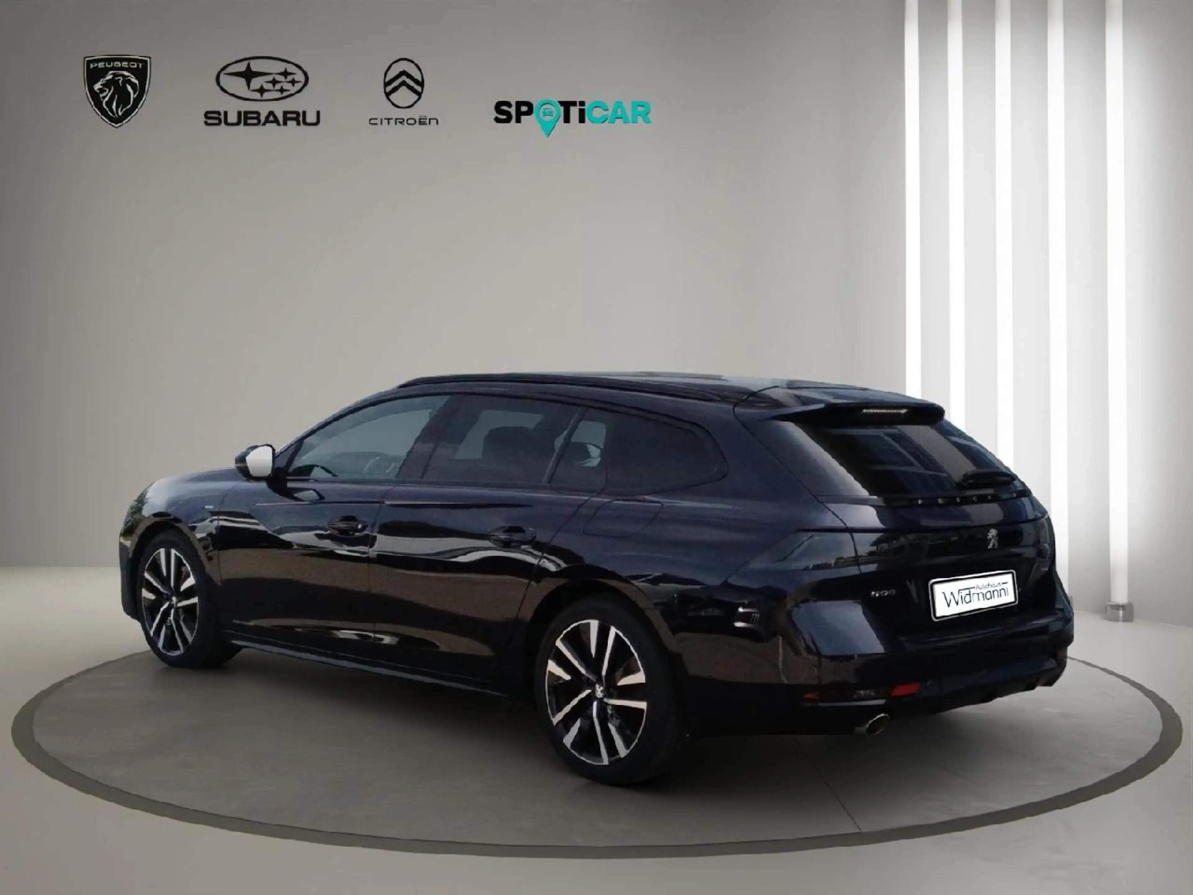 Peugeot 508 Hybrid 225 GT — photo 3