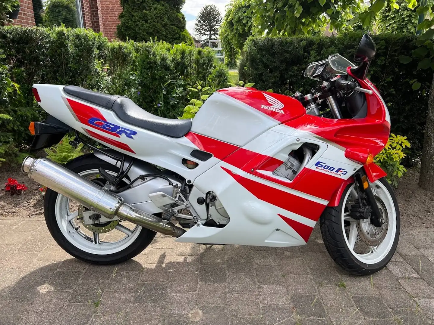 Honda CBR 600 F Rood - 2
