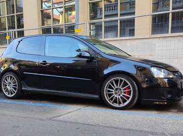 Golf V 2003 3p 2.0 tfsi