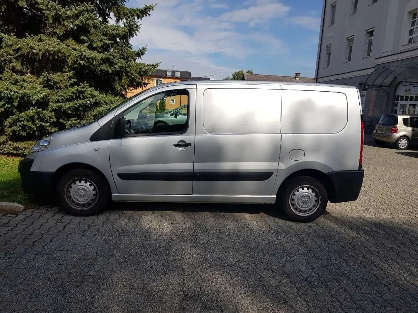 Peugeot Expert Expert Kasten L2H2 2,0 HDi 130 FAP Argent - 2