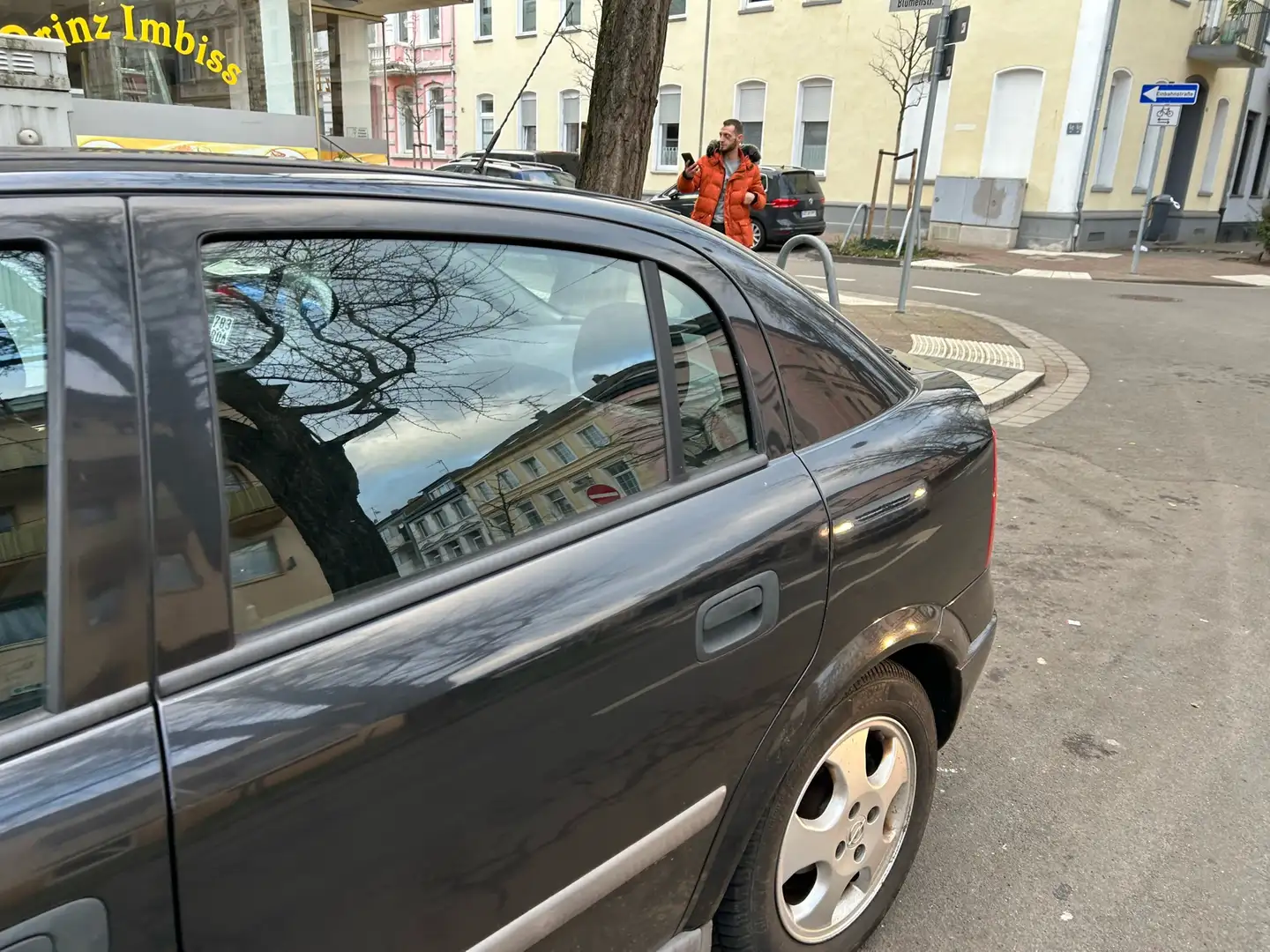 Opel Astra 1.6 Edition 2000 muss bis freitag weg Чорний - 2