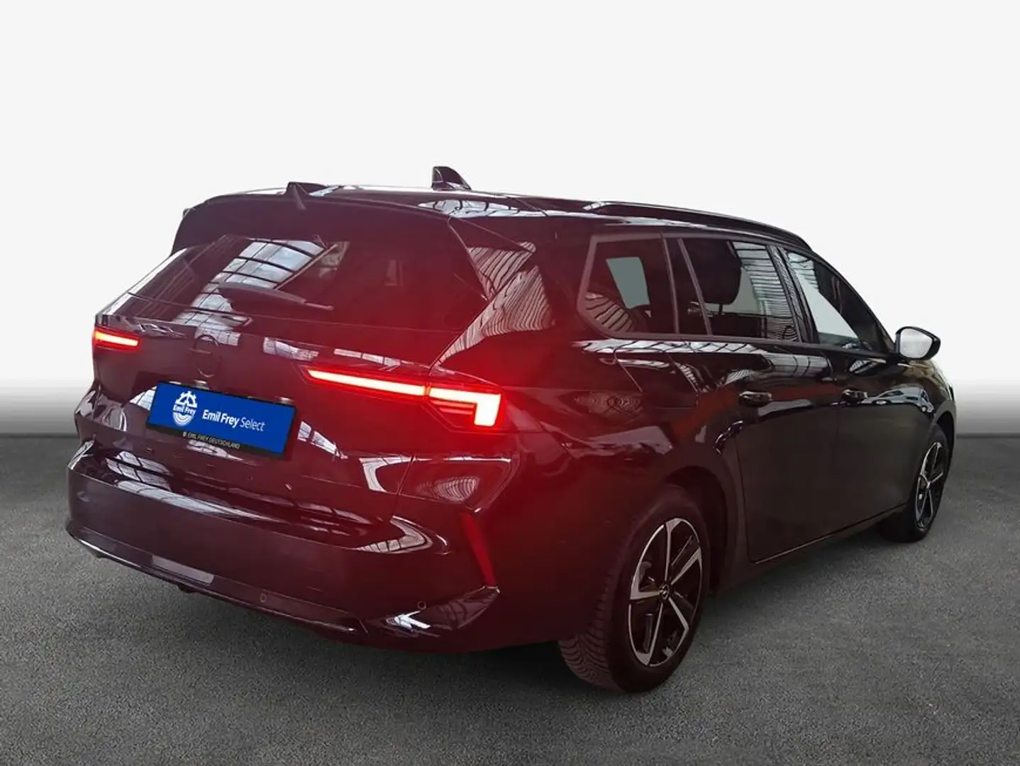 Opel Astra Sports Tourer 1.2 Turbo GS Noir - 2