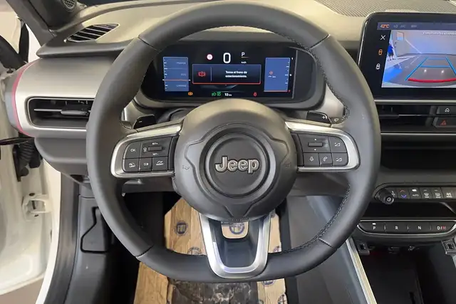 Jeep Avenger view 23