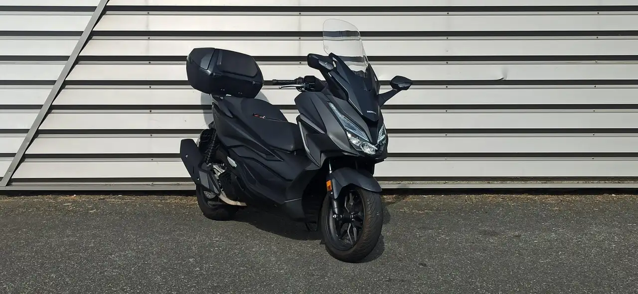 Honda Forza 125