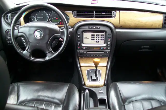 Jaguar X-Type 2.0 V6