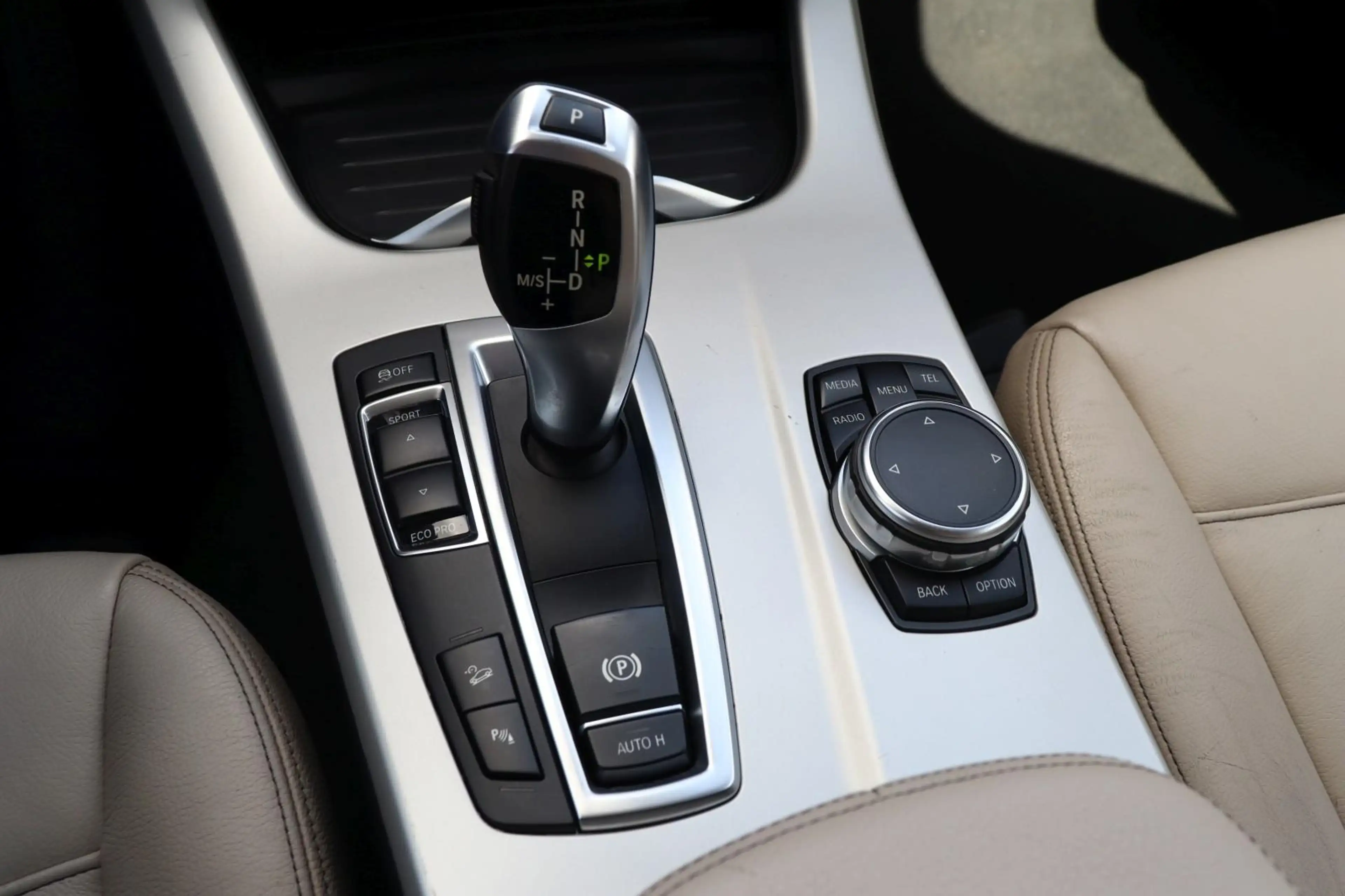 BMW X3 30d xDrive +PANO+NAVI PROF+AHK+LEDER+FACELIFT+ — photo 12