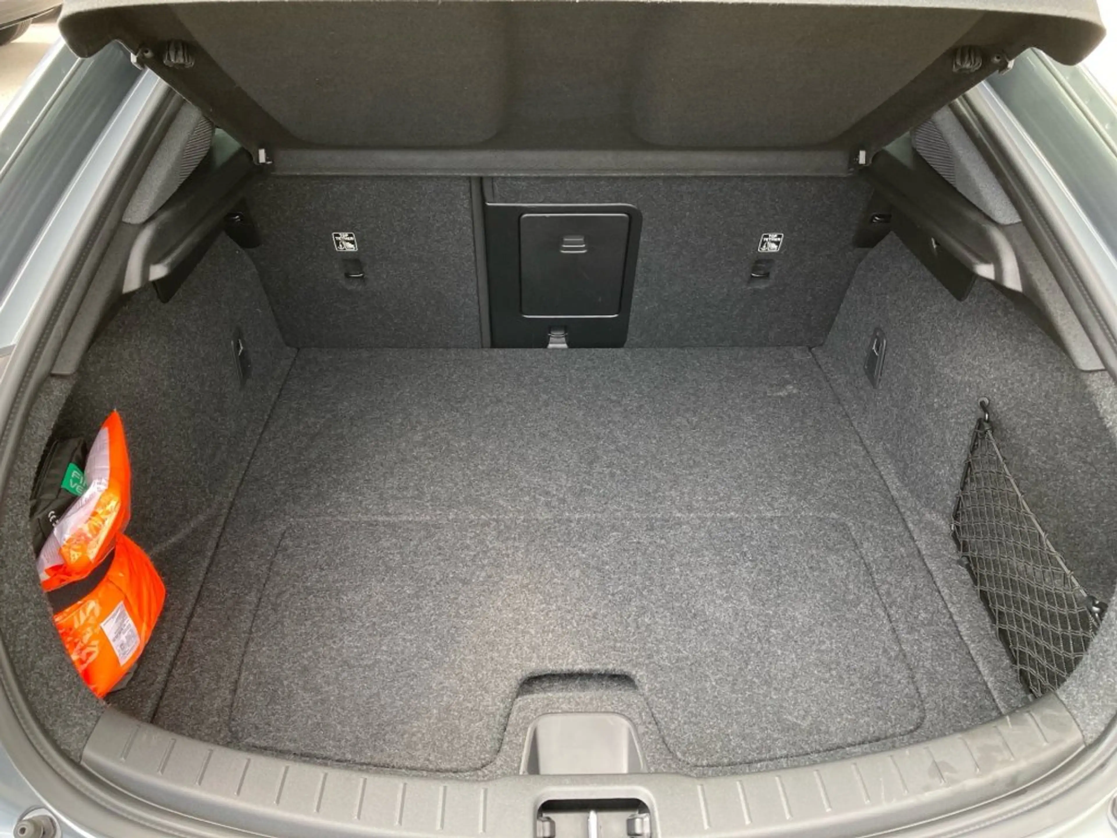 Polestar 2 Polestar 2 LRDM AWD — photo 13