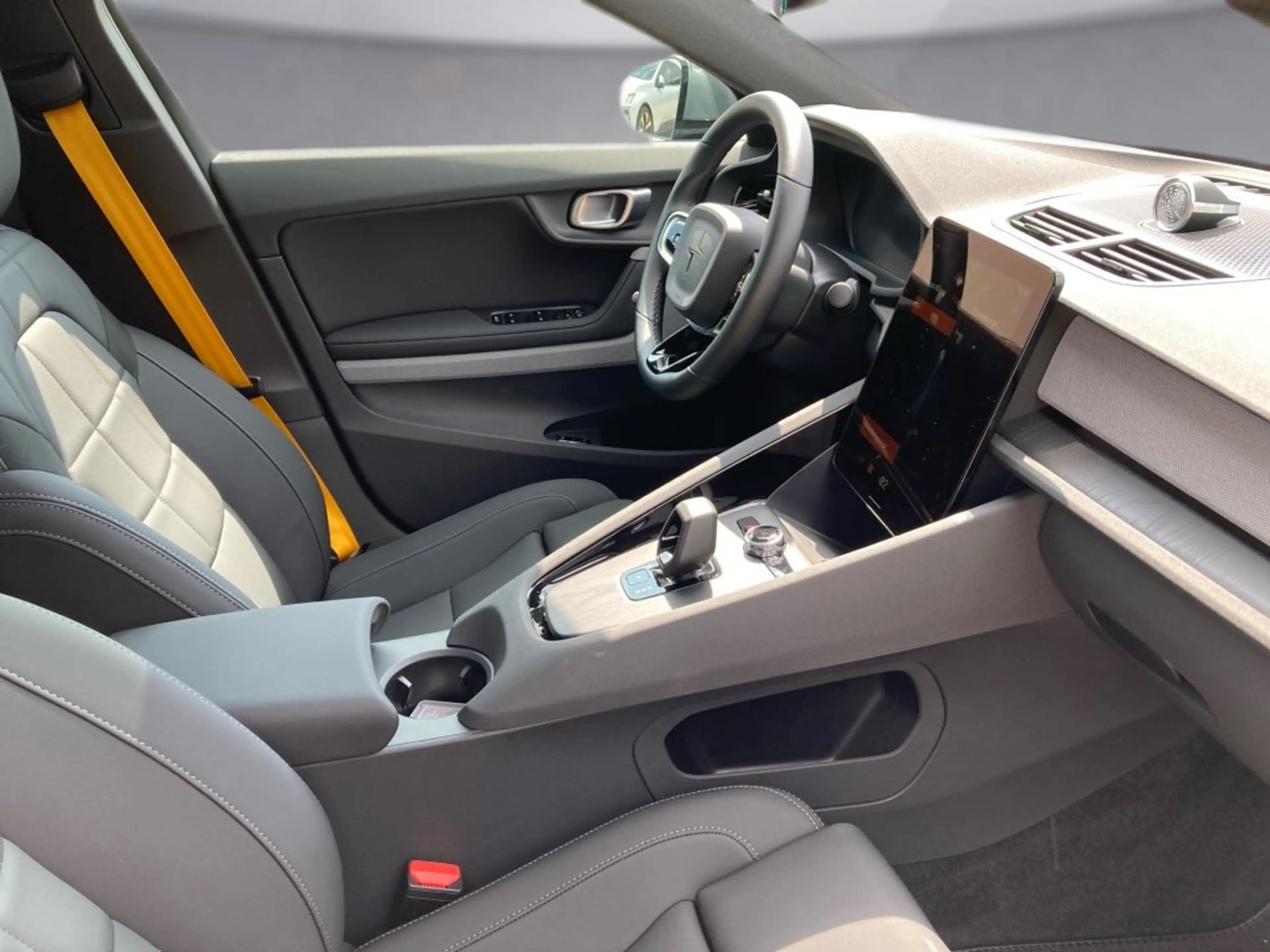 Polestar 2 Polestar 2 LRDM AWD — photo 11