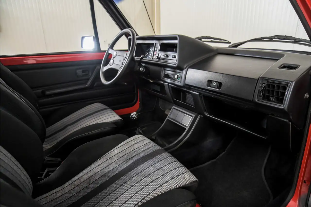 Volkswagen Golf GTI 1 1.8, foto 12