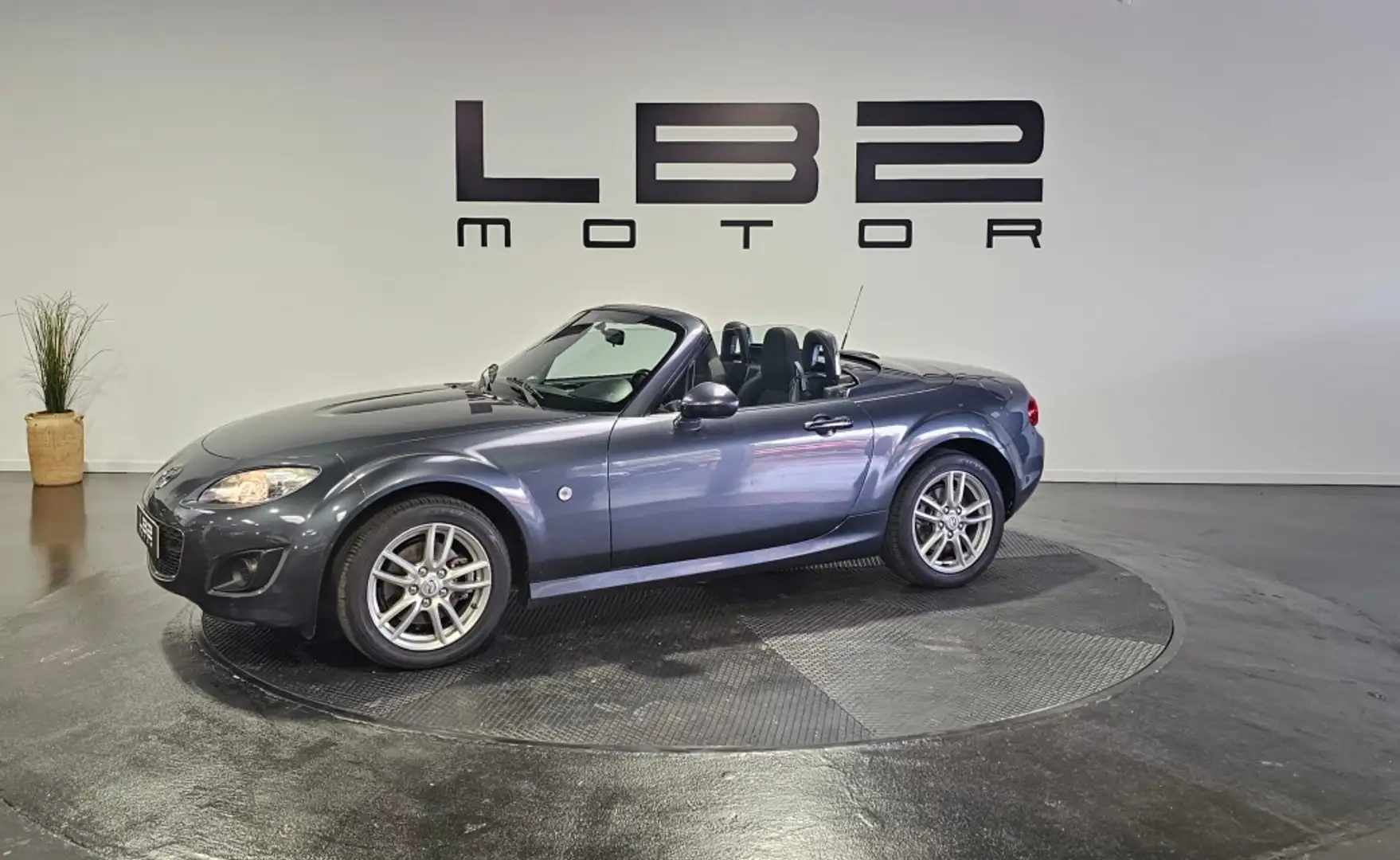 Mazda MX-5 Roadster Coupé 1.8 Iruka Gri - 1