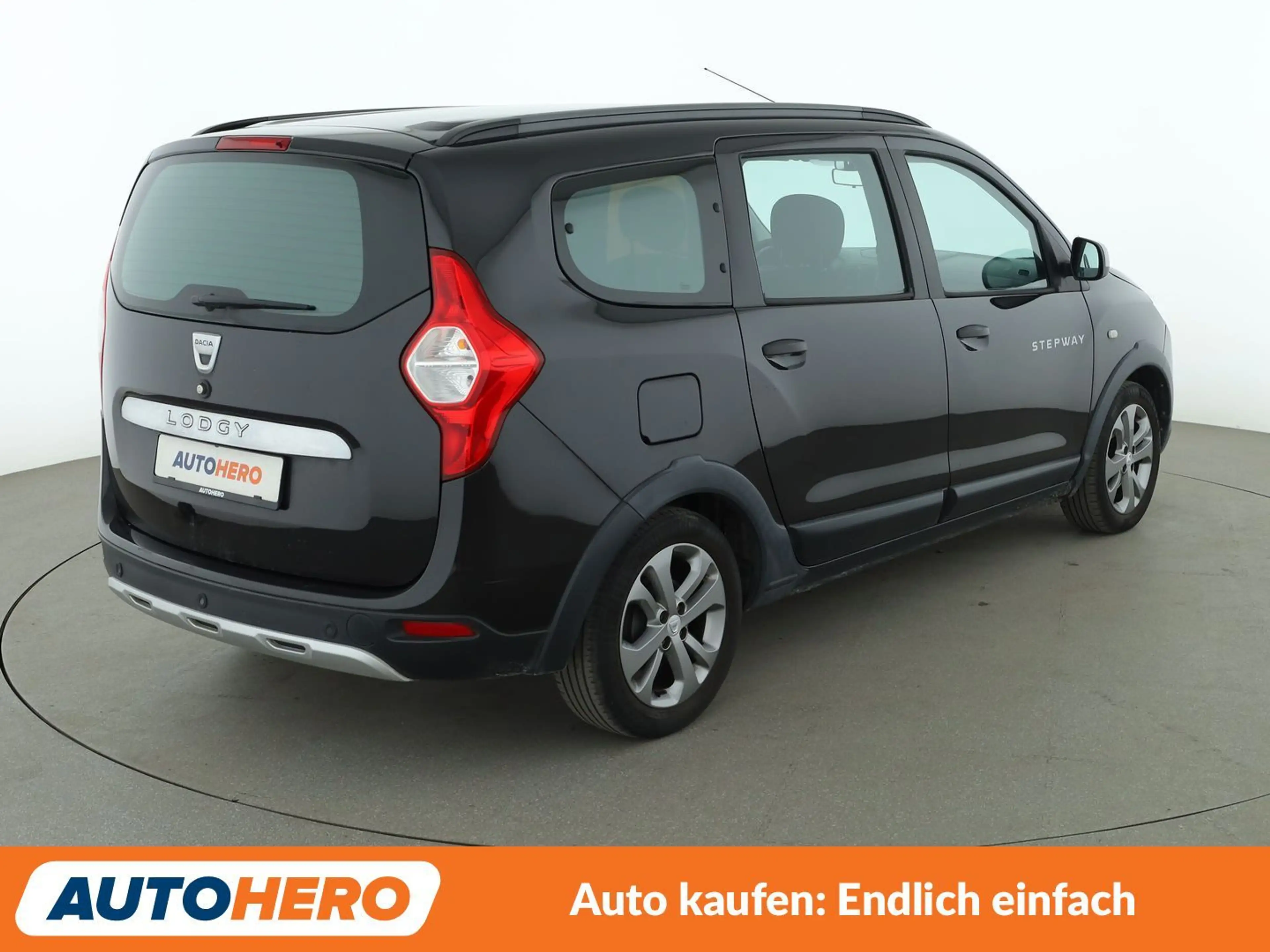 Dacia Lodgy 1.2 TCe Stepway*7-SITZER*PDC*SHZ*KLIMA*TEMPO* — photo 6