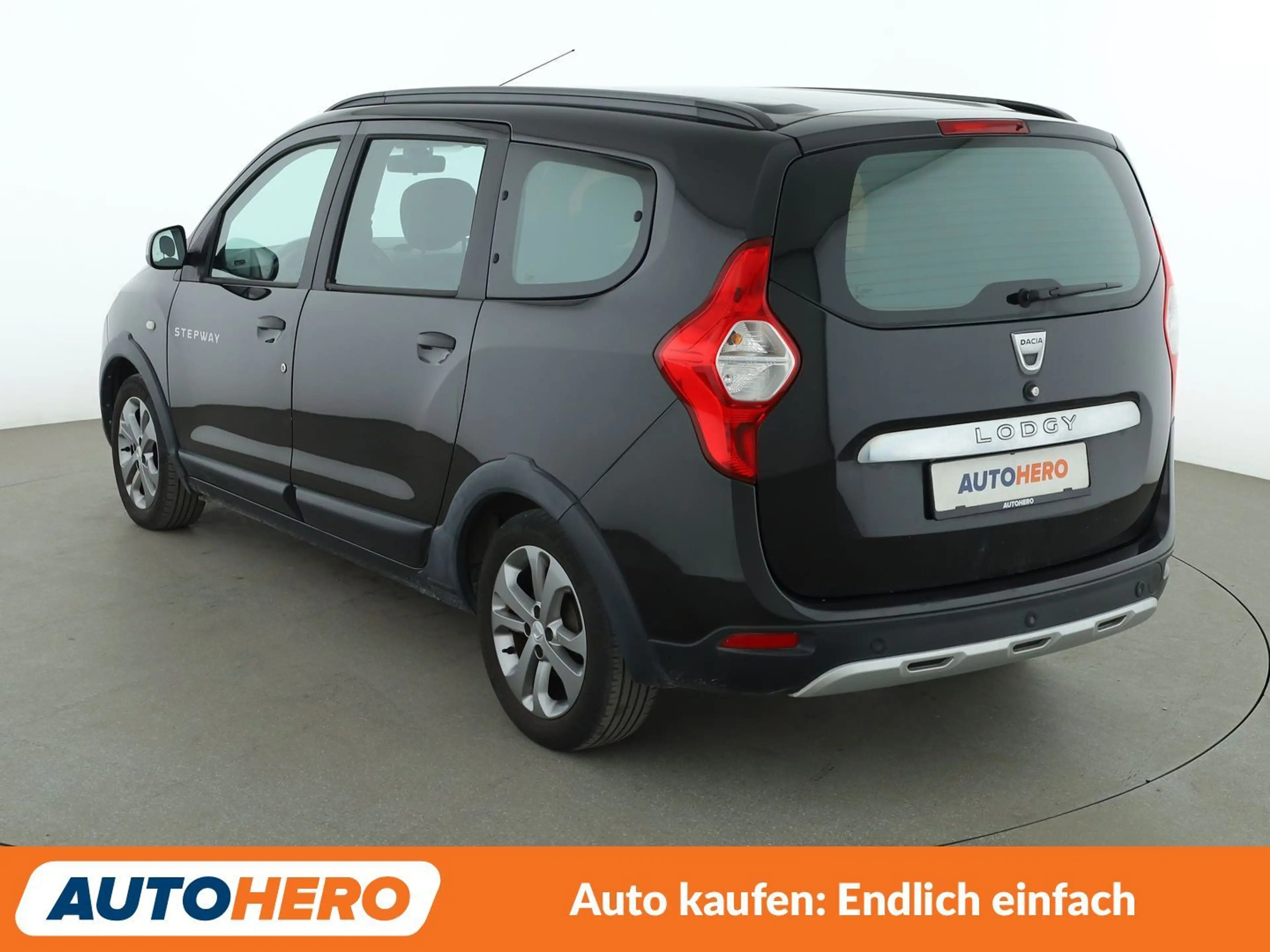 Dacia Lodgy 1.2 TCe Stepway*7-SITZER*PDC*SHZ*KLIMA*TEMPO* — photo 4