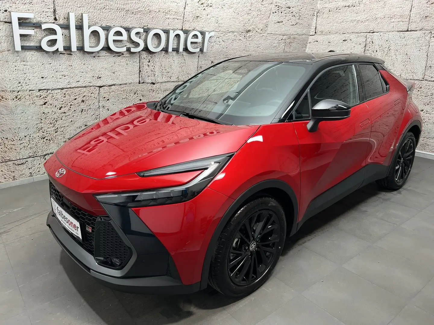 Toyota C-HR Plug-In Hybrid GR Sport Rot - 2