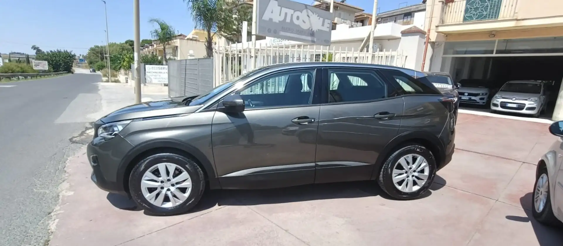 Peugeot 3008 1.5 bluehdi Active s&s 130cv eat8 - 1
