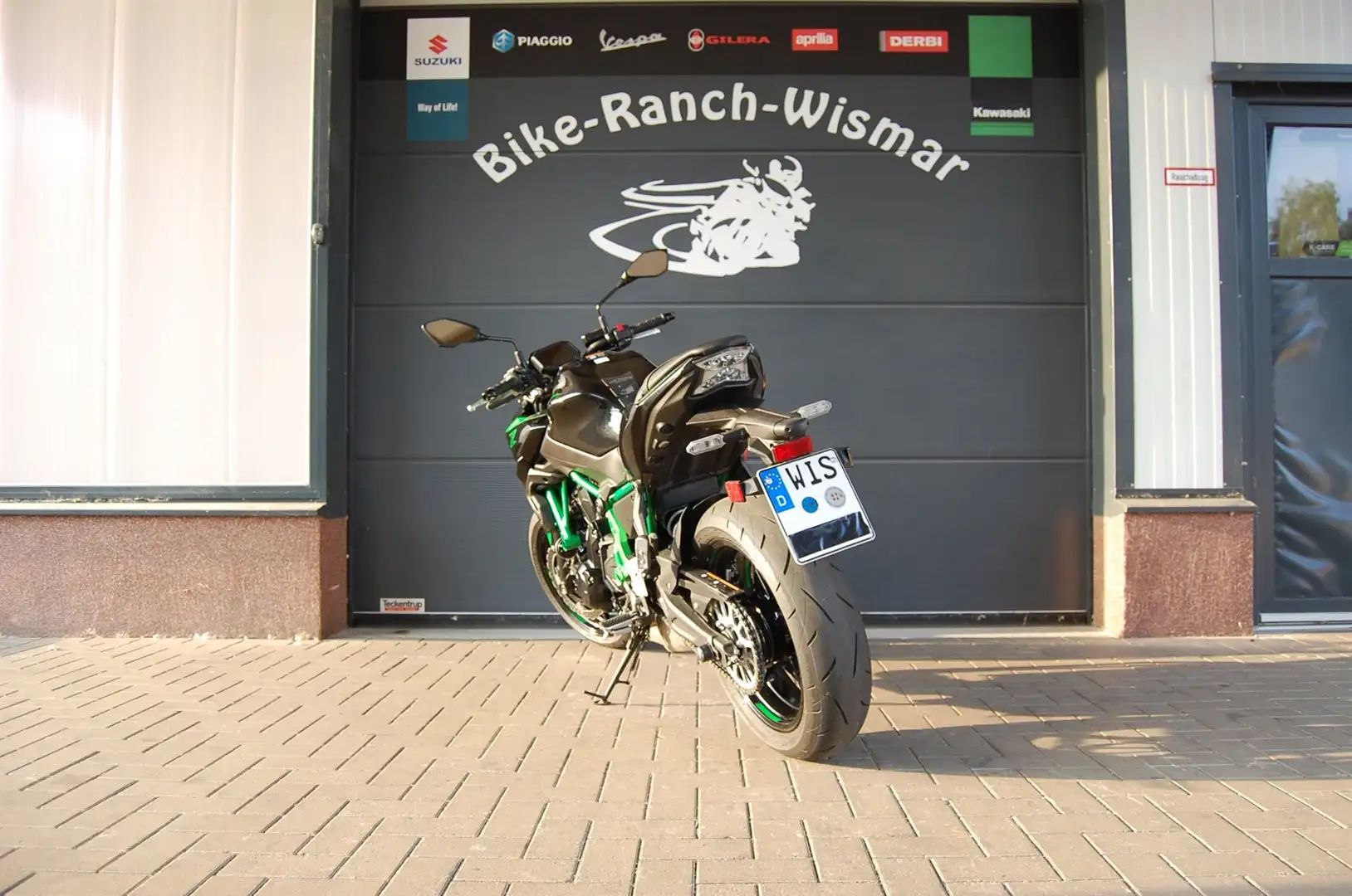 Kawasaki Z 650 A2 möglich Schwarz - 2