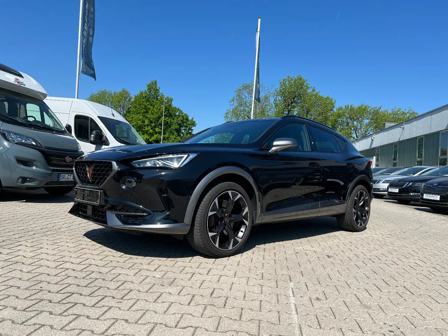 CUPRA Formentor VZ 2.0 TSI 4Drive *LED Navi ACC Kamera Schwarz - 1