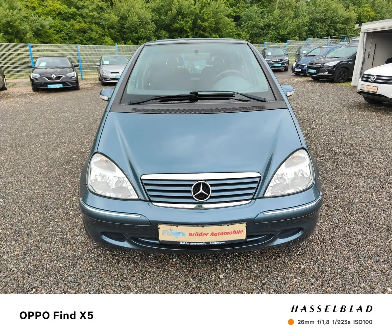 Mercedes-Benz A 190 ELEGANCE Blau - 2