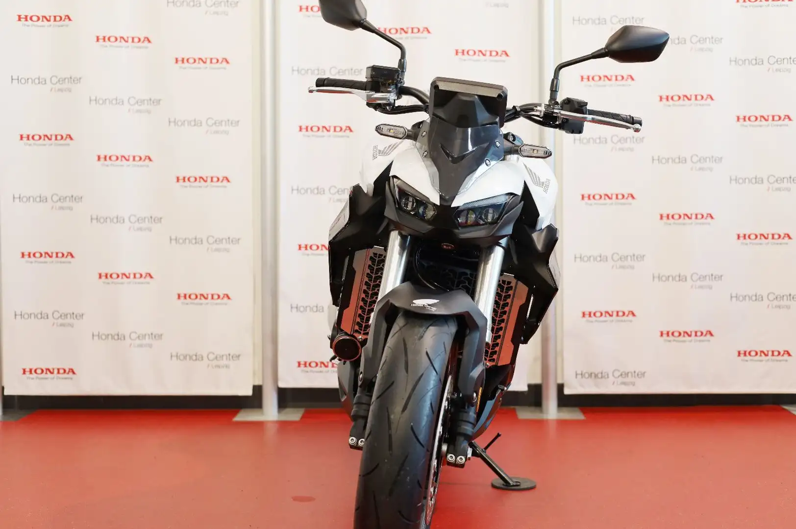 Honda CB 1000 Hornet #2025 #50/50 Finanzierung Bílá - 2