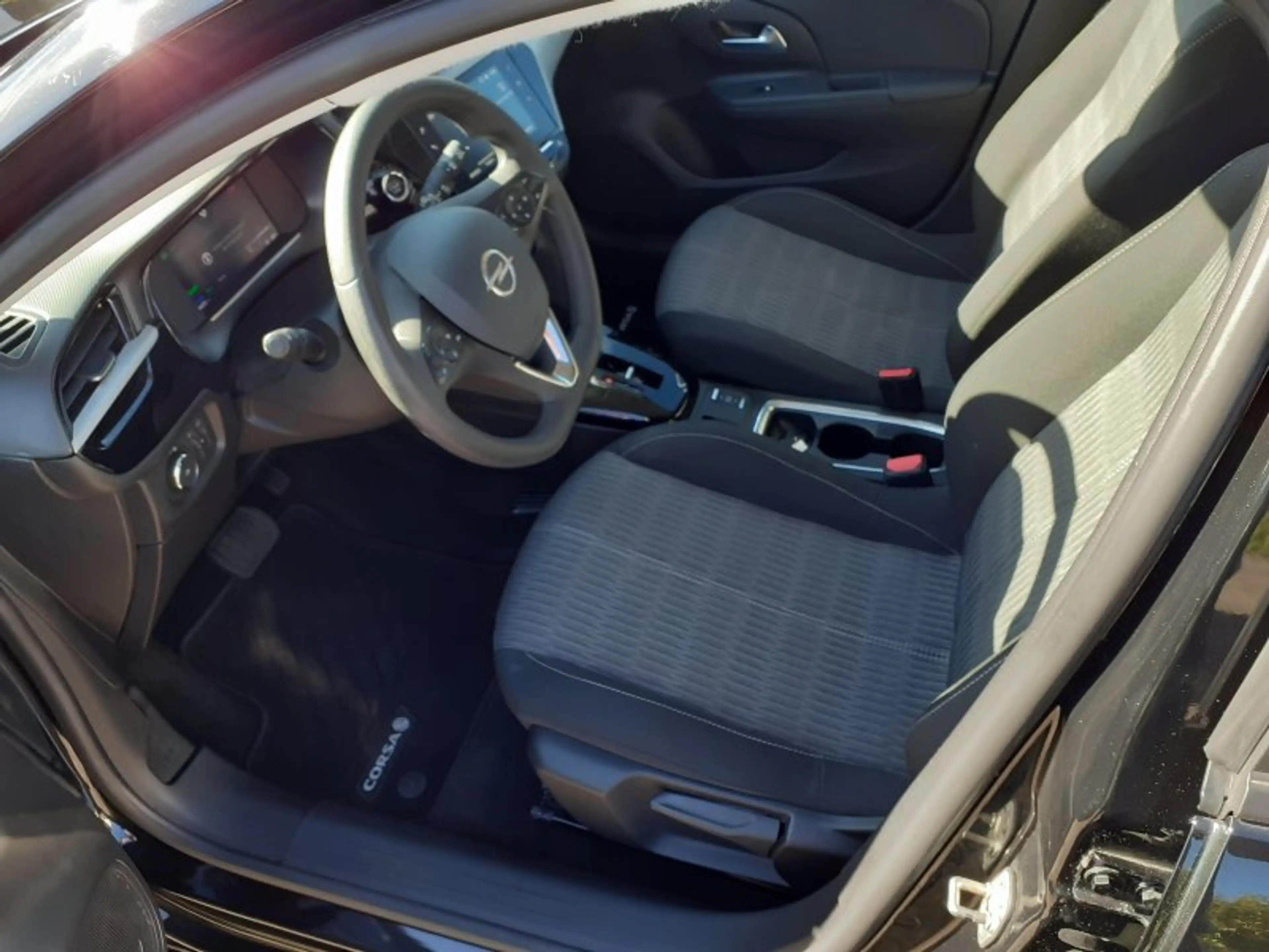 Opel Corsa-e -e Edition Navi SHZ EPH — photo 7