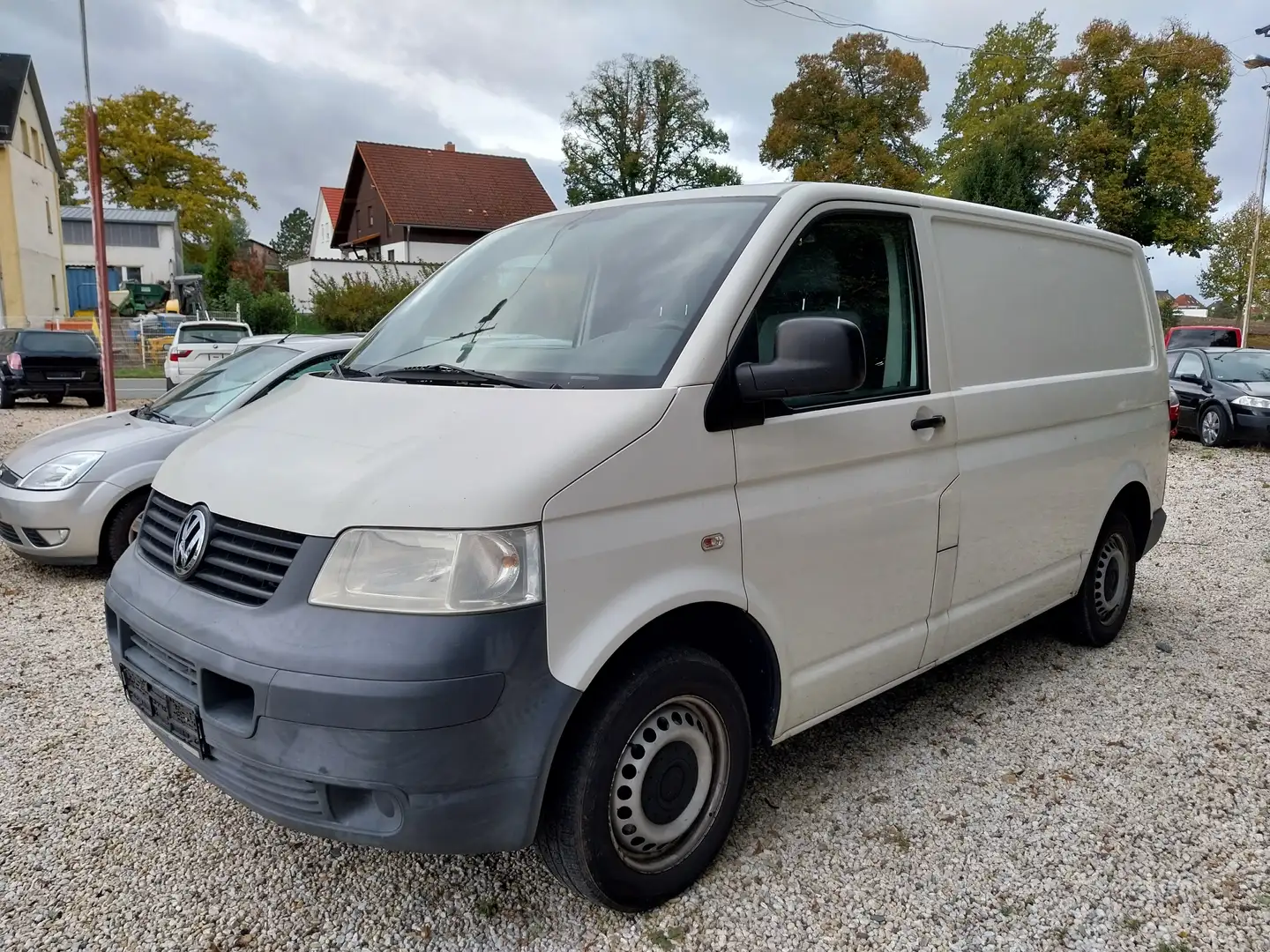 Volkswagen T5 Kombi 1.9 TDI Kasten Tüv 10/27 Weiß - 1