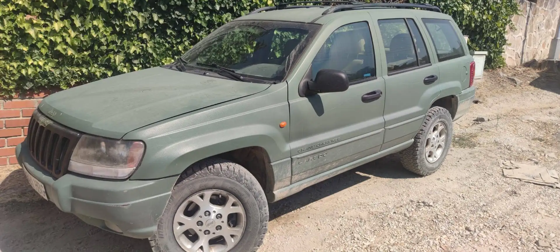 Jeep Grand Cherokee Grand Cherokee 3.1TD Laredo Verde - 2