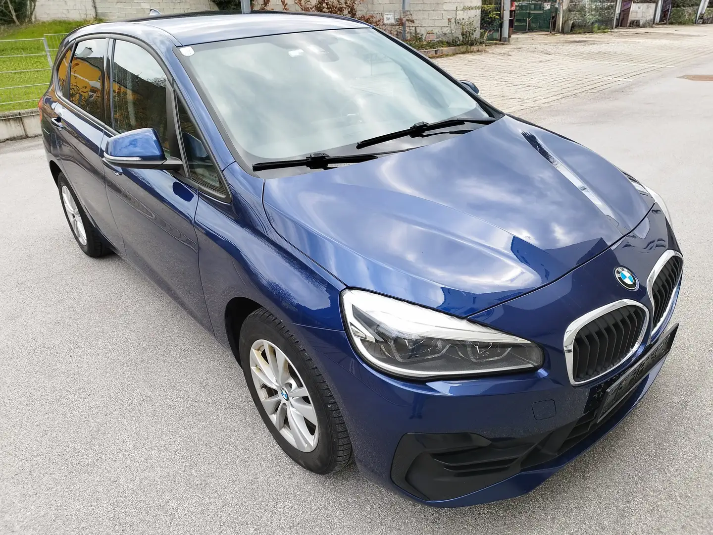 BMW 218 218d Active Tourer Aut. Blau - 1