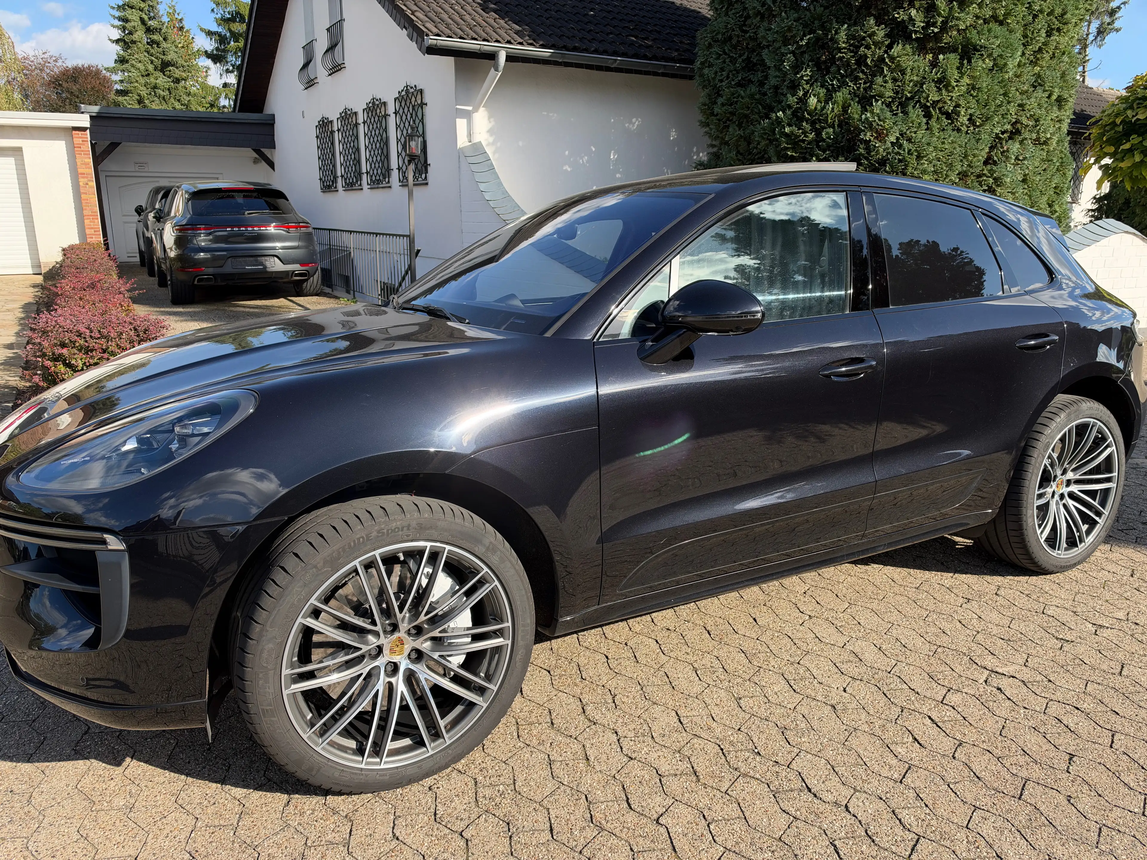 Porsche Macan Turbo PANORAMA LUFT CHRONO BOSE APPROVED 02/2027 — photo 4