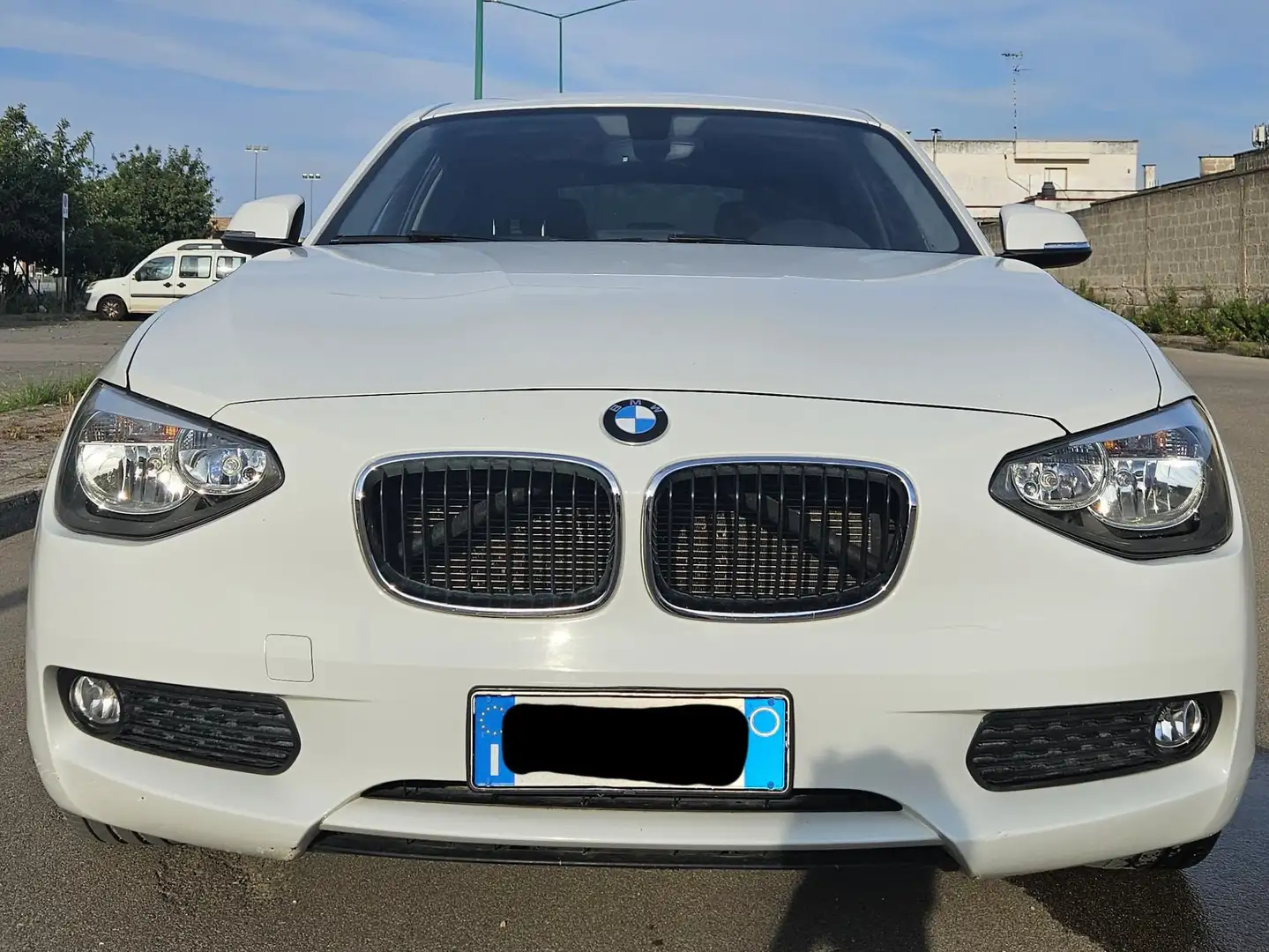 BMW 114 114d 5p Urban Wit - 2