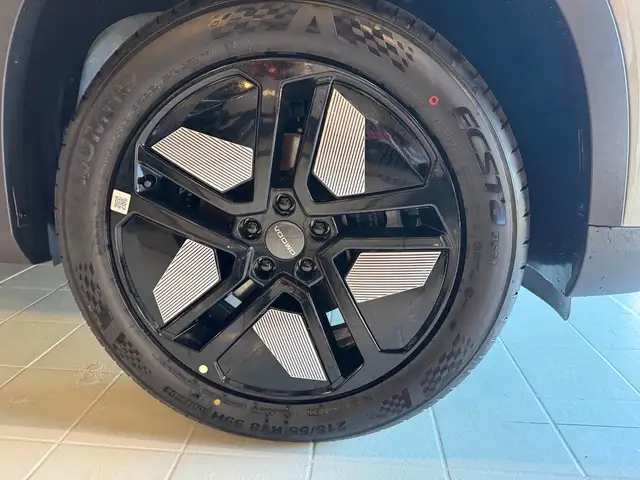 Omoda 5 view 10