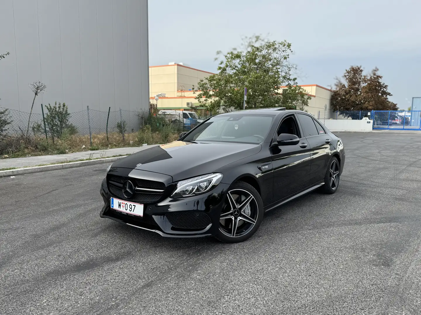 Mercedes-Benz C 43 AMG 4MATIC Aut. 9G-Tronic Schwarz - 2
