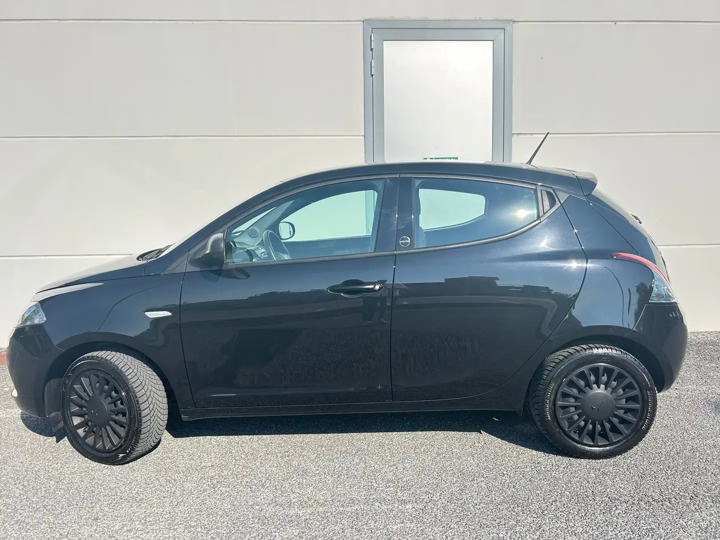 Lancia Ypsilon Ypsilon 1.2 Elefantino Blu ecochic Gpl 69cv Noir - 2