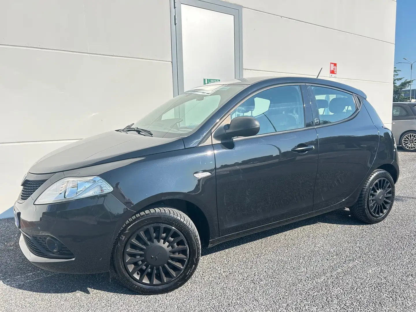 Lancia Ypsilon Ypsilon 1.2 Elefantino Blu ecochic Gpl 69cv Noir - 1