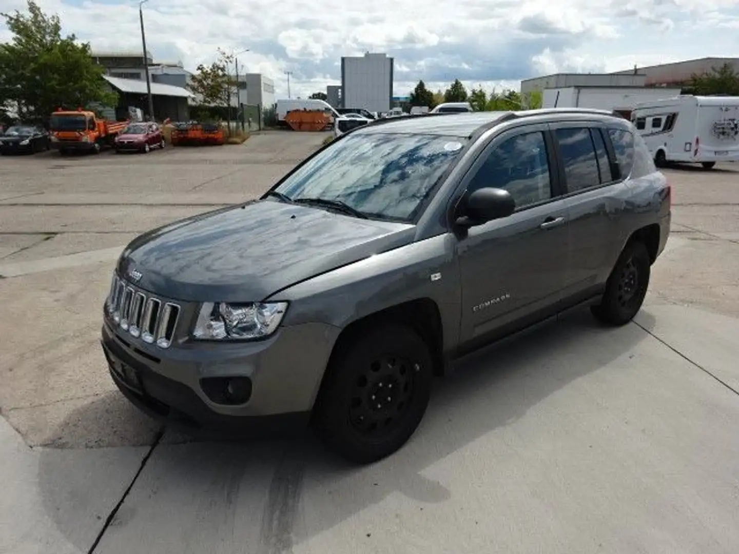 Jeep Compass Limited 4x2 Gris - 2
