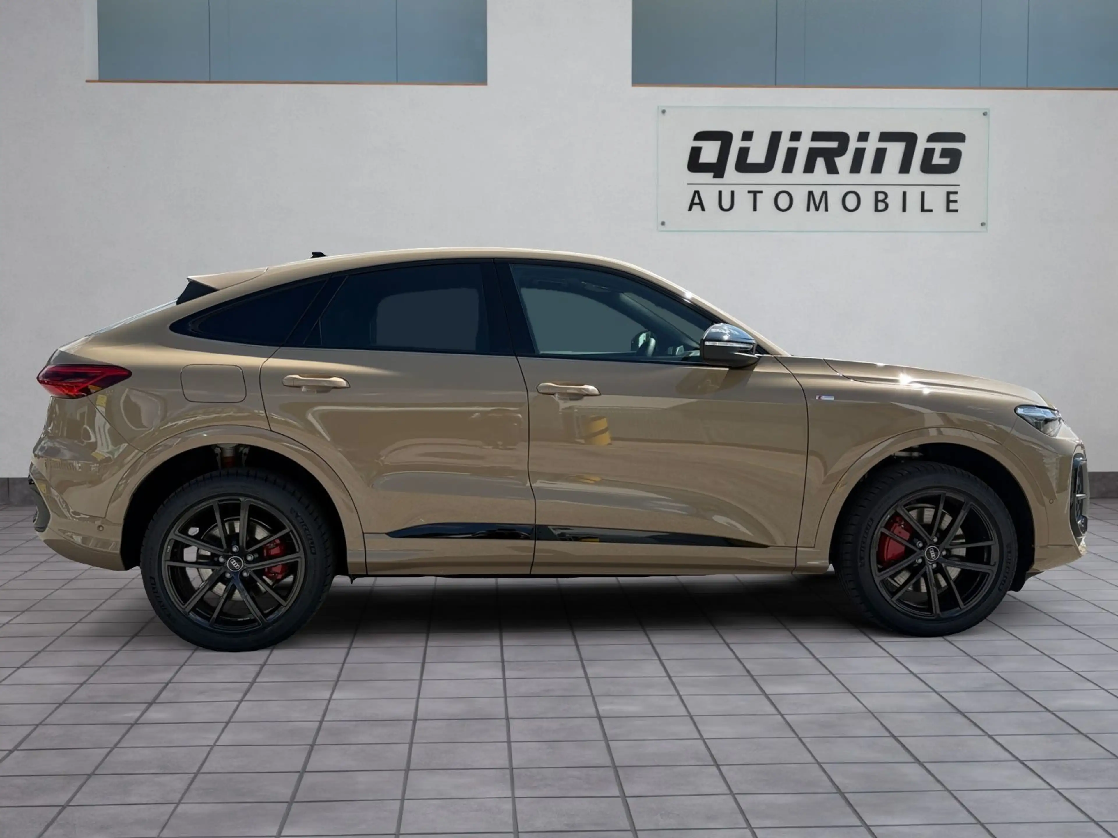 Audi Q5 Sportback MY26/gold-sw/Tech+/MMI+/Pan/20'' — photo 6