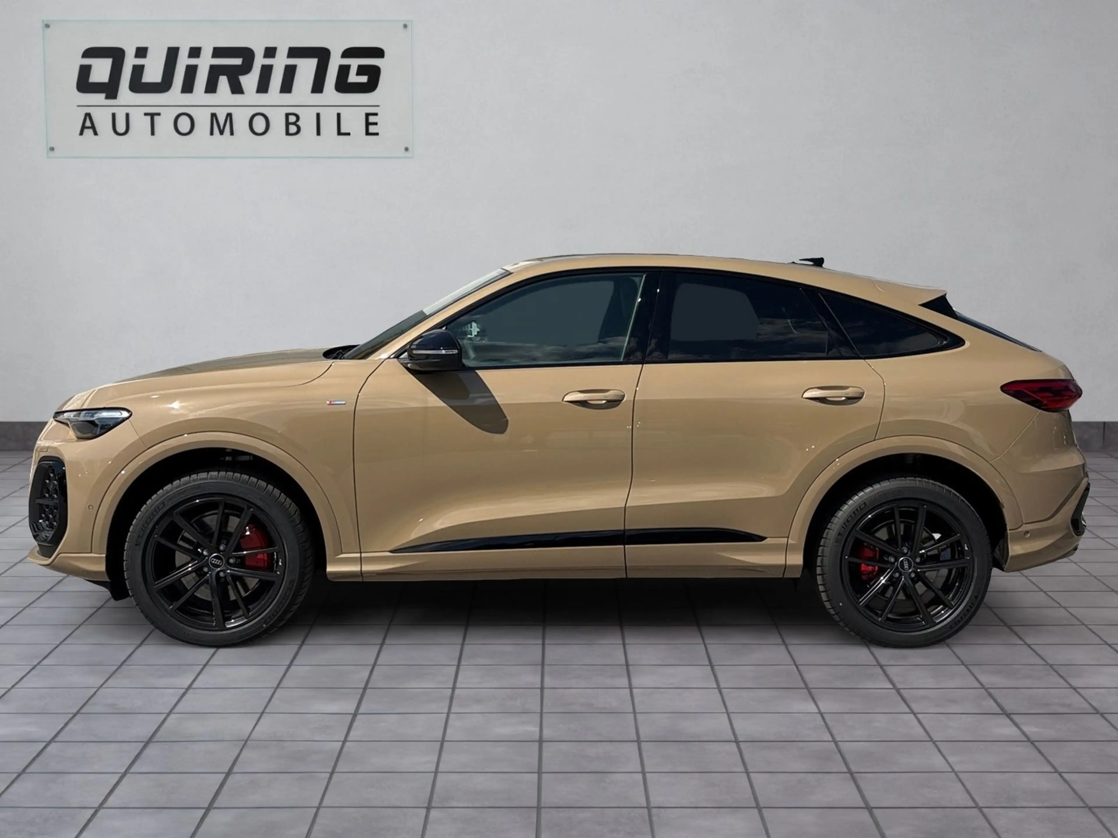 Audi Q5 Sportback MY26/gold-sw/Tech+/MMI+/Pan/20'' — photo 2