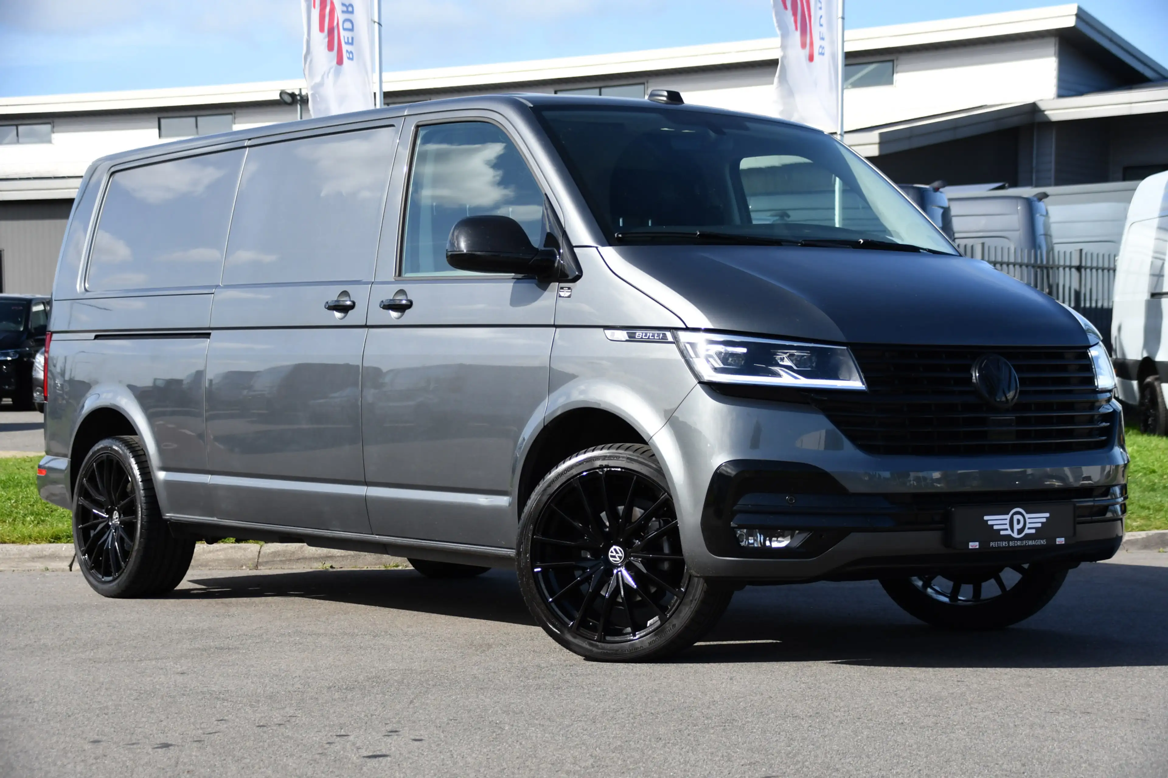 Volkswagen T6.1 Transporter 2.0 TDI L2H1 Bulli Virtual, Adaptieve Cruise, Came — photo 5