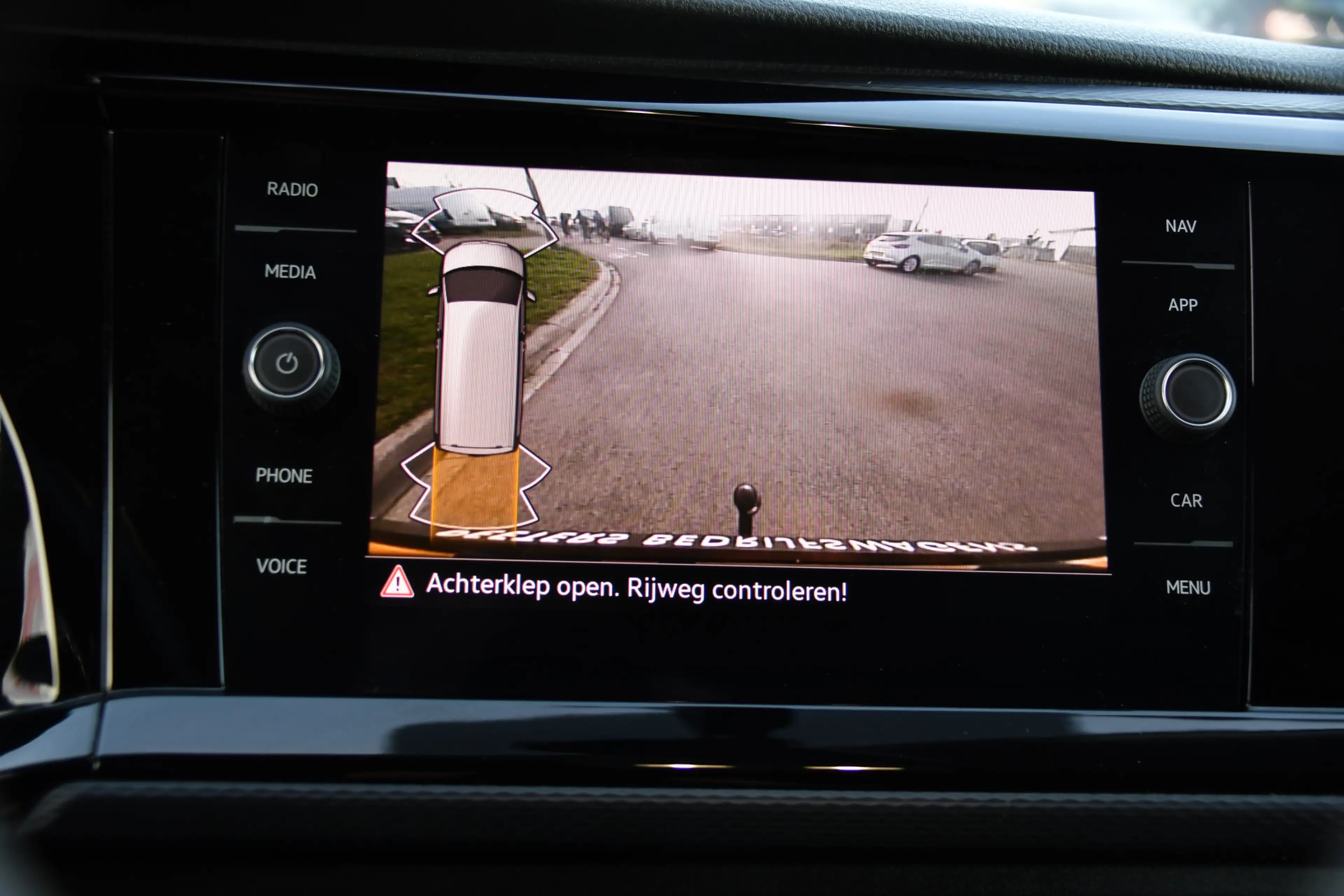 Volkswagen T6.1 Transporter 2.0 TDI L2H1 Bulli Virtual, Adaptieve Cruise, Came — photo 31
