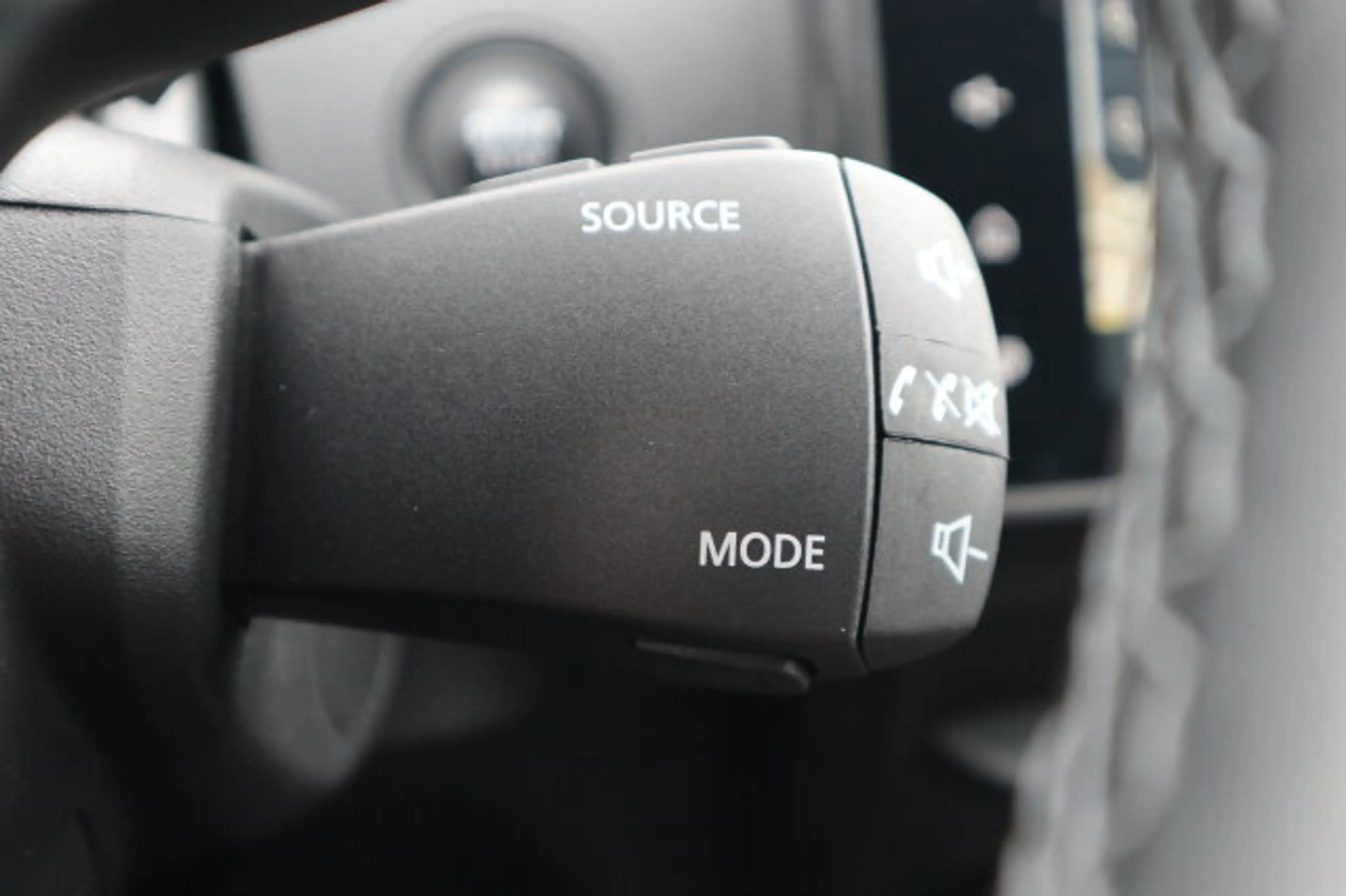 Dacia Duster Duster II PRESTICE Plus/ ALLRAD 4WD/ NAVI ! uvm. — photo 19