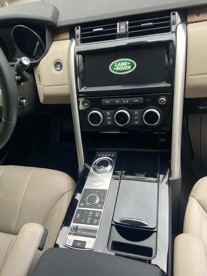Land Rover Discovery снимка Land Rover Discovery