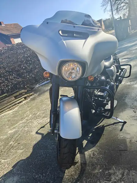 Harley-Davidson Street Glide