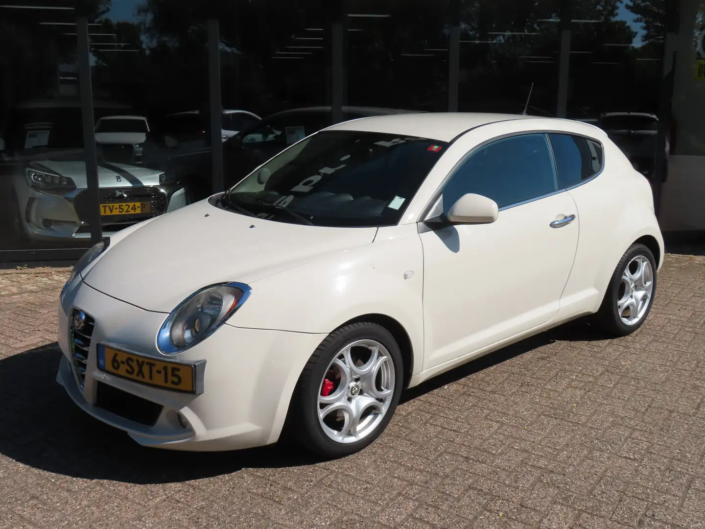 Alfa Romeo MiTo 1.3 JTDm Distinctive*Leder*ECC*BTW*EXPORTPRIJS* Wit - 2