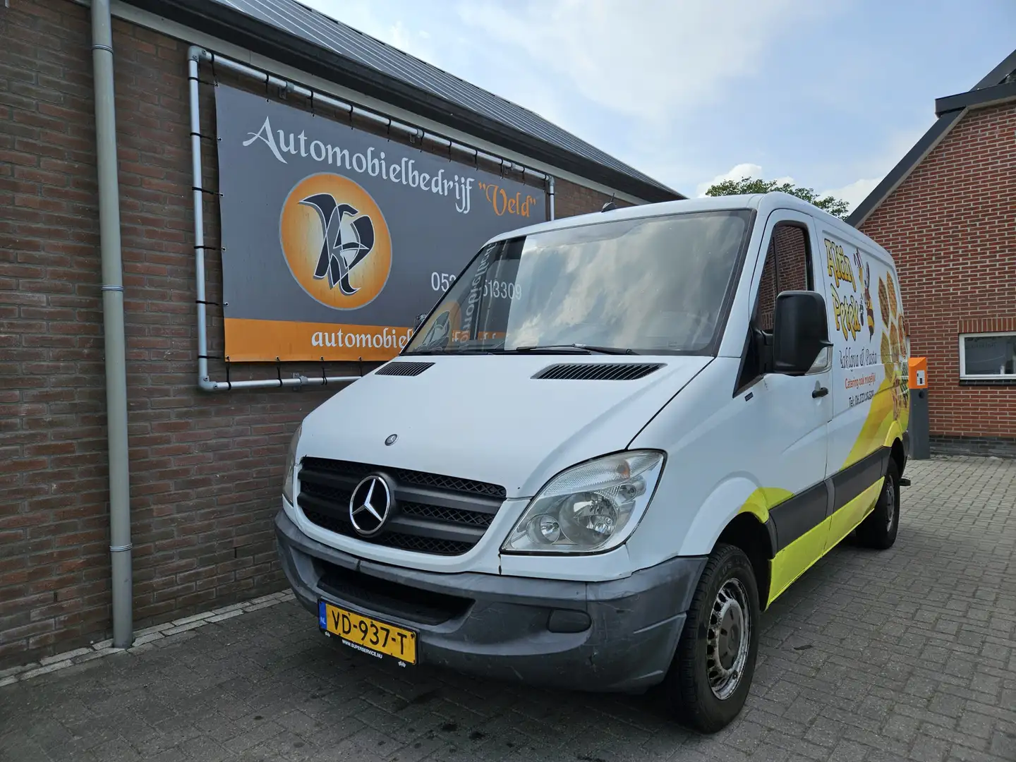 Mercedes-Benz Sprinter 210 2.2 CDI 325 Functional DC Wit - 1