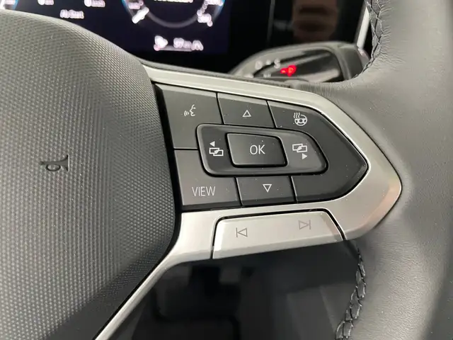 Volkswagen Tiguan view 15