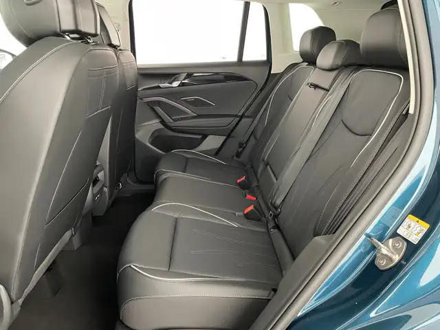 Volkswagen Tiguan view 11